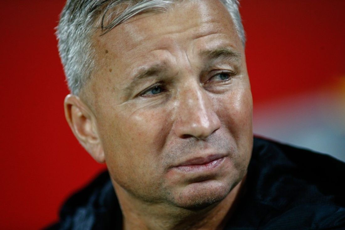 De ce nu antrenează Dan Petrescu în Anglia? „Poate ar trebui să-și schimbe agentul”