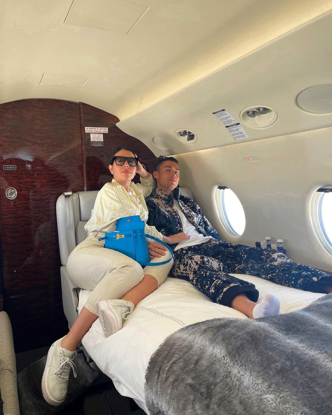 Cristiano Ronaldo, vacanță într-o fortăreață de lux din Insulele Baleare, după ce Portugalia a fost eliminată de la EURO 2020. Imagini spectaculoase postate de iubita fotbalistului | FOTO