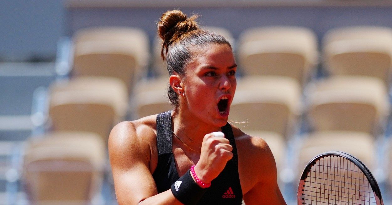 Rezultat șoc la Roland Garros: campioana en-titre Iga Swiatek, eliminată de Maria Sakkari în sferturi! Se cunosc toate semifinalistele