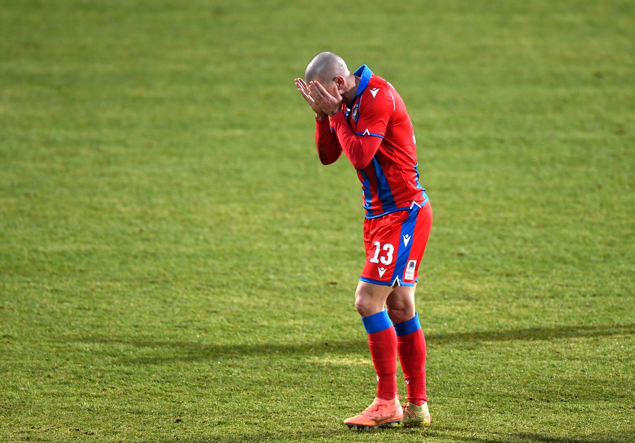 „O să aibă soarta celorlalți atacanți!”. Helmut Duckadam nu îl vede cu ochi buni pe noul vârf de la FCSB