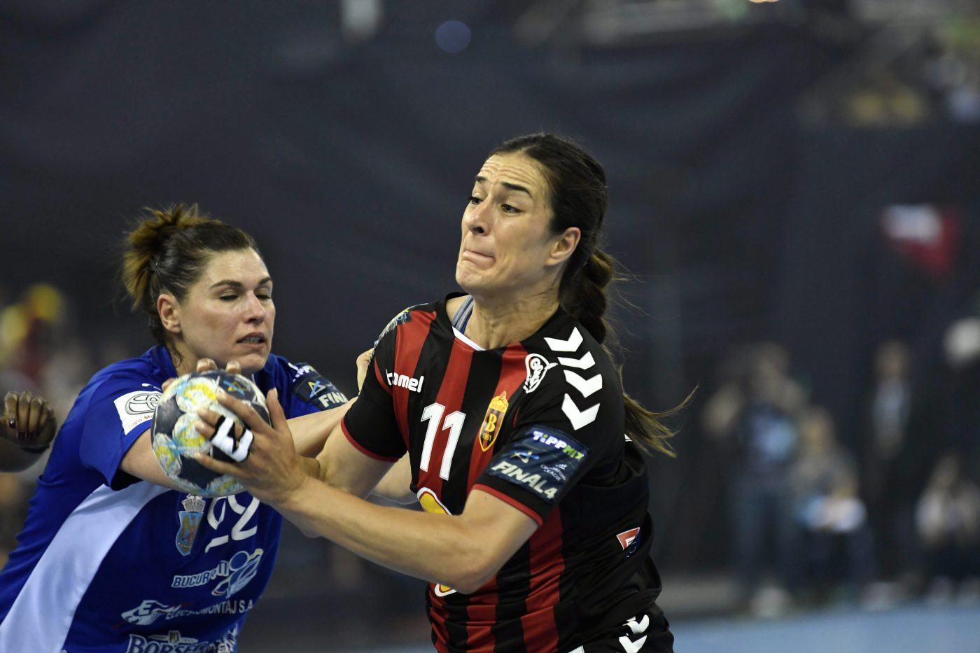 Minaur Baia Mare pregătește încă o lovitură pe piața transferurilor! O handbalistă care a jucat finala Ligii Campionilor în urmă cu 4 ani are șanse mari să facă parte din echipa lui Costică Buceschi