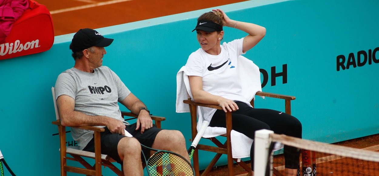 Darren Cahill nu s-a mai putut abține! Australianul susține că Simona Halep a fost victima unei înscenări: „Nu a făcut nimic din ce scrie în acel raport!”