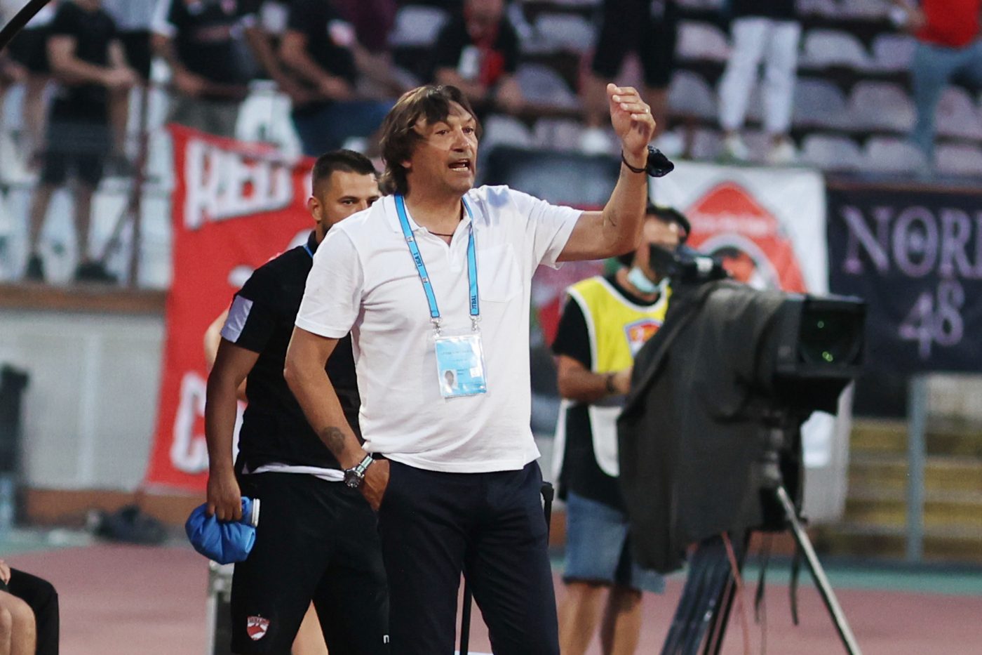 „Este un fotbalist de Formula 1!”. Dario Bonetti, uluit de hattrick-ul reușit de Deian Sorescu în Dinamo – Voluntari