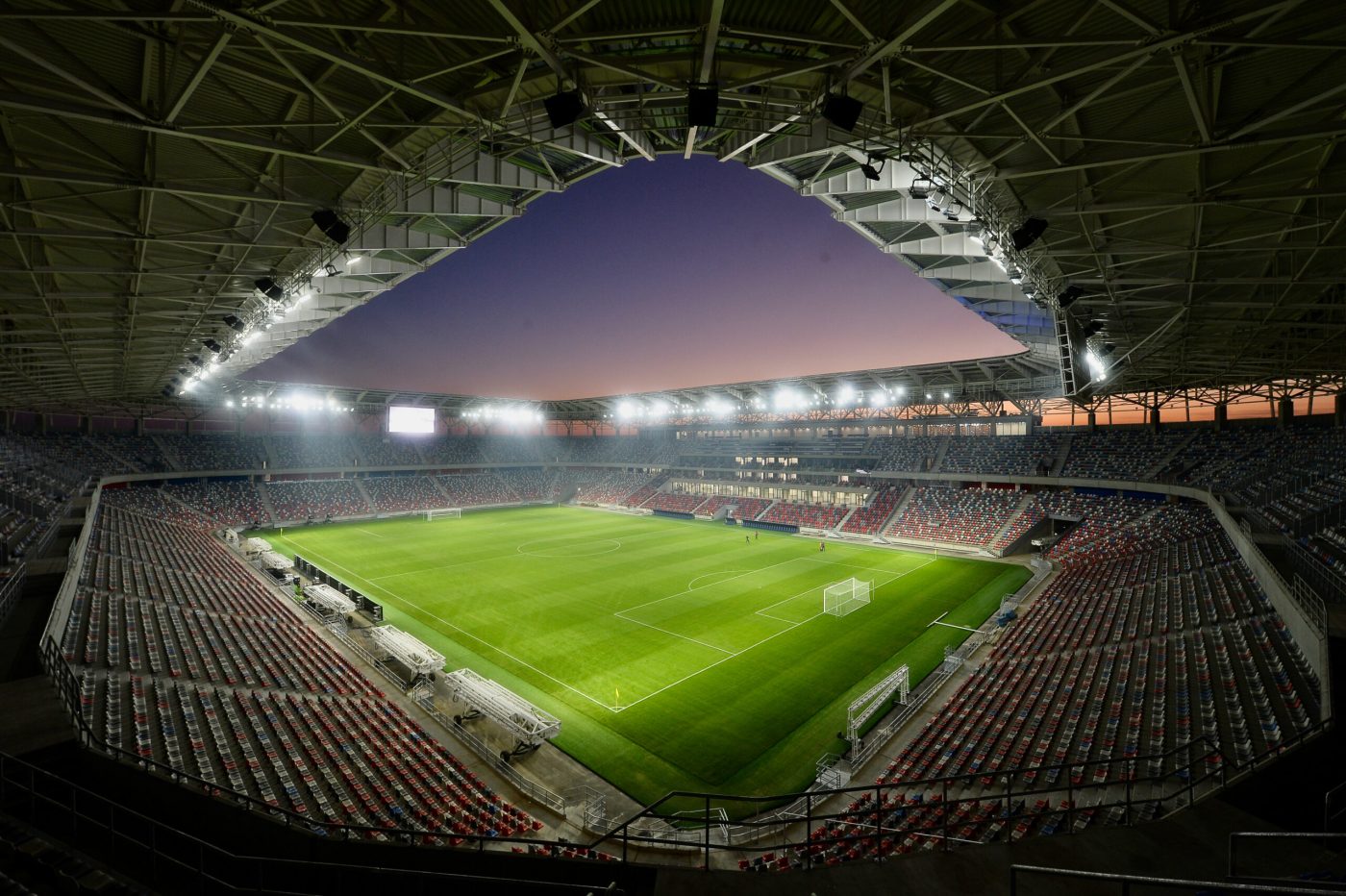 Suporterii lui FCSB insistă să joace pe Stadionul Steaua: „Aici au rămas milioanele de suporteri, nu la CSA!” | EXCLUSIV ProSport Live