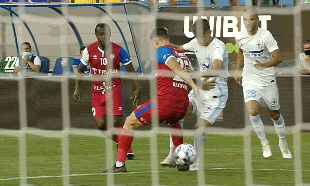 Greșeală de arbitraj împotriva FCSB-ului la meciul cu FC Botoșani? „Roș-albaștrii” au cerut penalty în minutul 3 | VIDEO