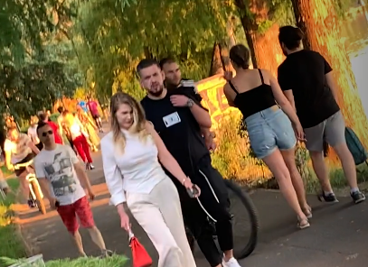 Mădălina Iordate și-a refăcut viața după divorțul de Gabi Enache! Cum a fost surprinsă fosta soție a fotbalistului trecut pe la FCSB | VIDEO