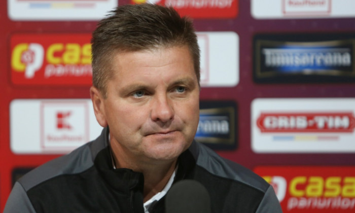 Pleacă Marius Șumudică, vine Dusan Uhrin? Conducerea lui CFR Cluj l-ar fi contactat deja pe antrenorul ceh | EXCLUSIV