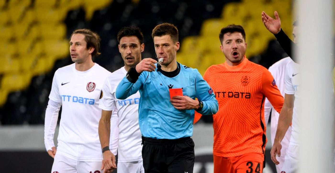 Ce veste de coșmar pentru FCSB înaintea meciului cu West Ham! Cine este Benoit Bastien, arbitrul care „a dat-o afară pe CFR Cluj” din Europa, după un scandal imens: „A dat penalty pentru că suntem români!” | SPECIAL
