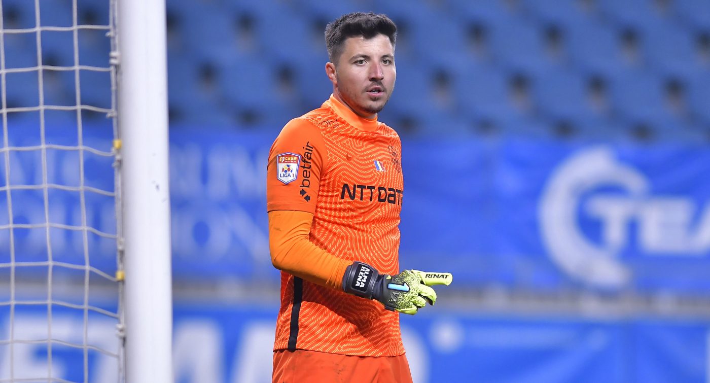 Cristi Bălgrădean pleacă de la CFR Cluj după disputarea Supercupei României! Portarul din Gruia are două oferte din Liga 1 | EXCLUSIV