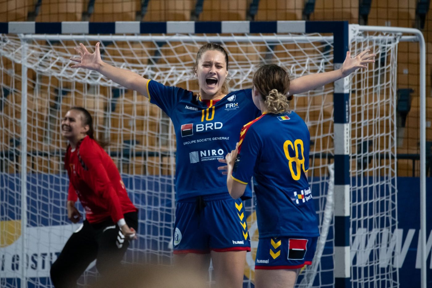 Naționala de tineret s-a calificat între cele mai bune 8 echipe la Campionatul European de handbal feminin U19