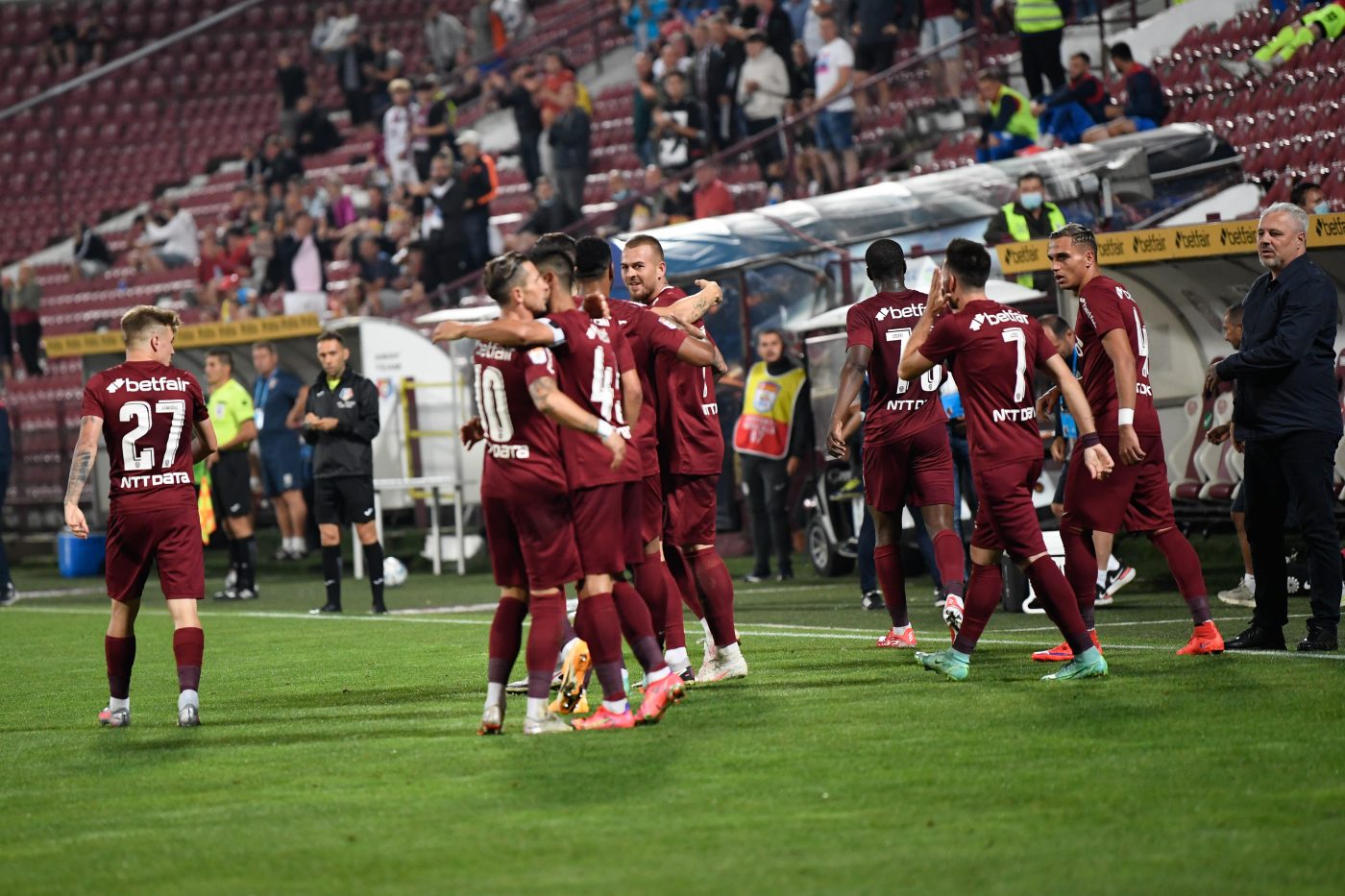 Ardelenii, ironii la adresa rivalelor din Liga 1 după victoria cu Chindia Târgoviște. „Ne bucurăm că putem face asta pentru România!”