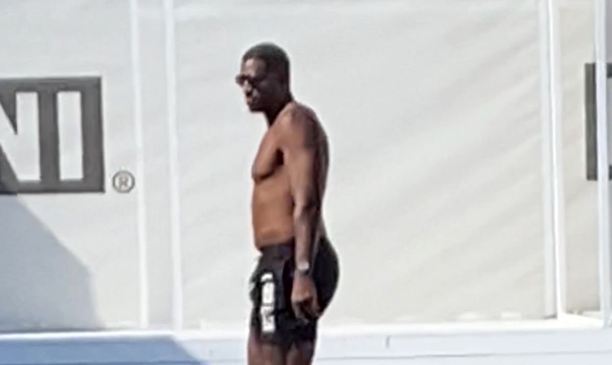 Benny Adegbuyi a făcut furori pe litoral! Când luptă din nou omul care l-a spulberat pe celebrul Badr Hari | FOTO&VIDEO EXCLUSIV