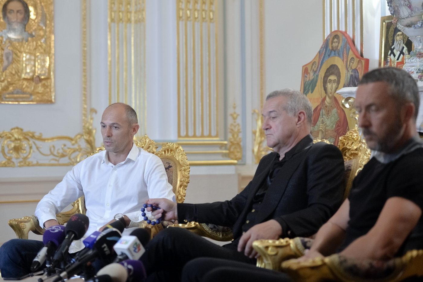 Bogdan Andone, dezvăluiri din vestiarul celor de la FCSB. „Nu poți negocia cu Gigi Becali!”