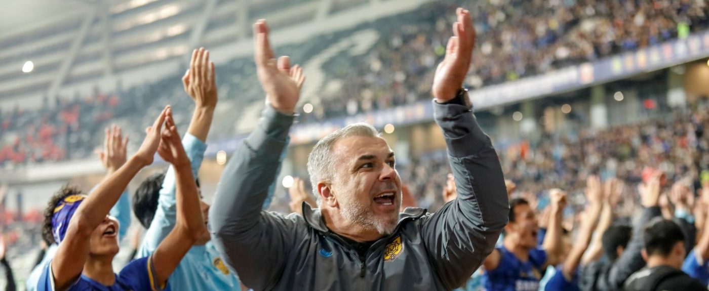 Cosmin Olăroiu merge în finala Cupei Președintelui din Emiratele Arabe Unite