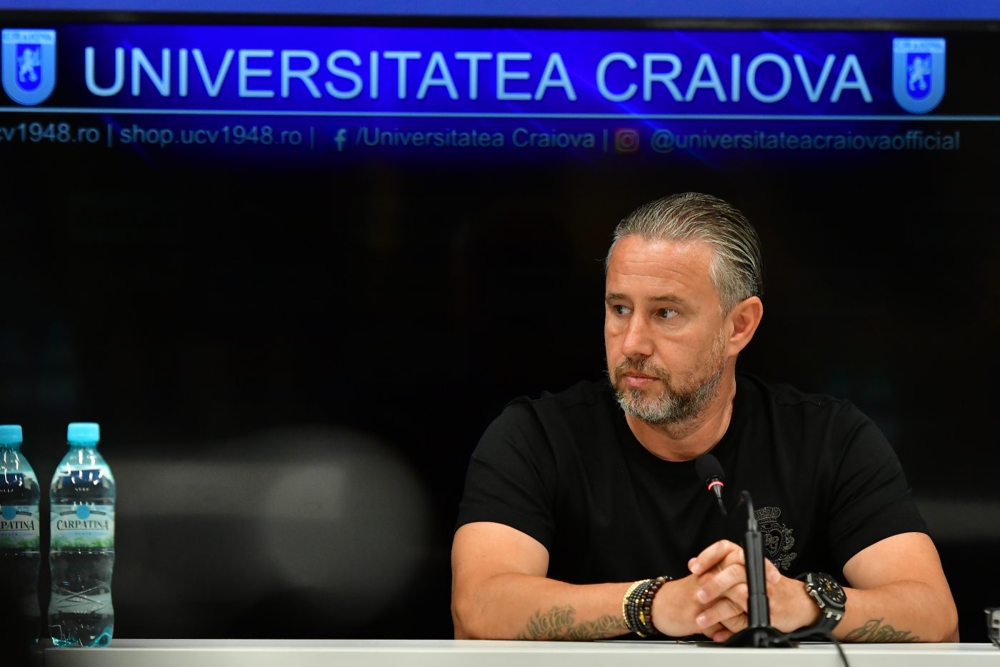 Dumitru Dragomir aruncă bomba: „Există și varianta să plece Laurențiu Reghecampf de la Universitatea Craiova și să vină la FCSB”. Ce crede „Oracolul” că se va întâmpla