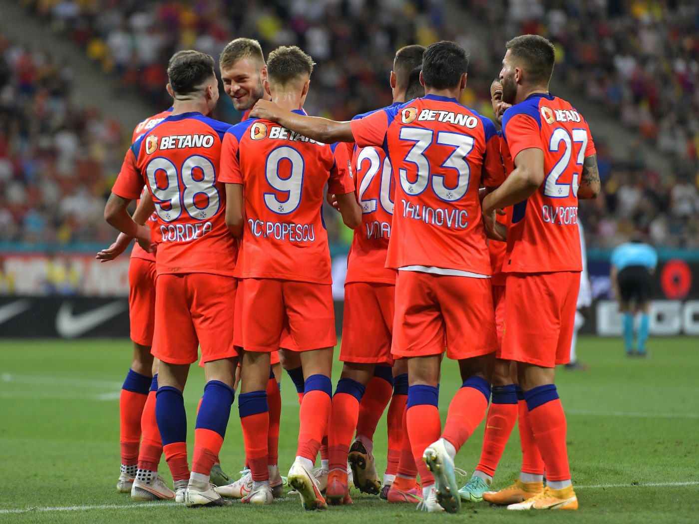 Gigi Becali l-a dat afară de la FCSB și un an și jumătate nu a avut echipă. Apoi, a fost titular incontestabil la clubul care i-a reziliat acum contractul