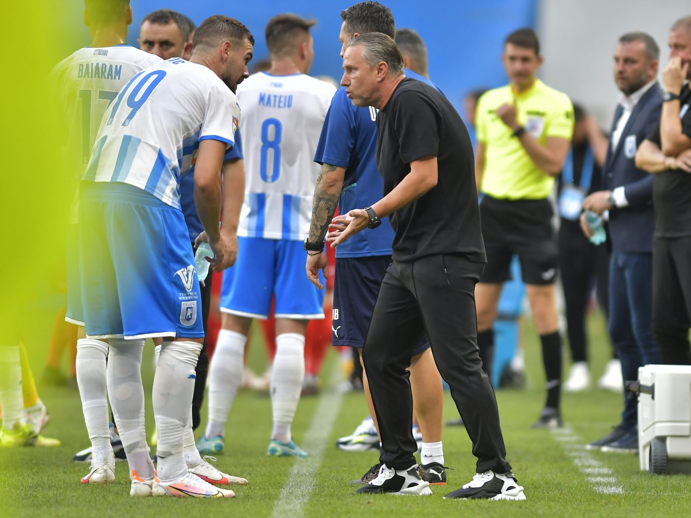 Laurențiu Reghecampf a fost la un pas de FCSB: „Rămăsese că vine, dar nu s-a înțeles cu Gigi Becali!”. Suporterii nu s-au supărat că antrenorul a semnat cu Craiova | EXCLUSIV ProSport Live