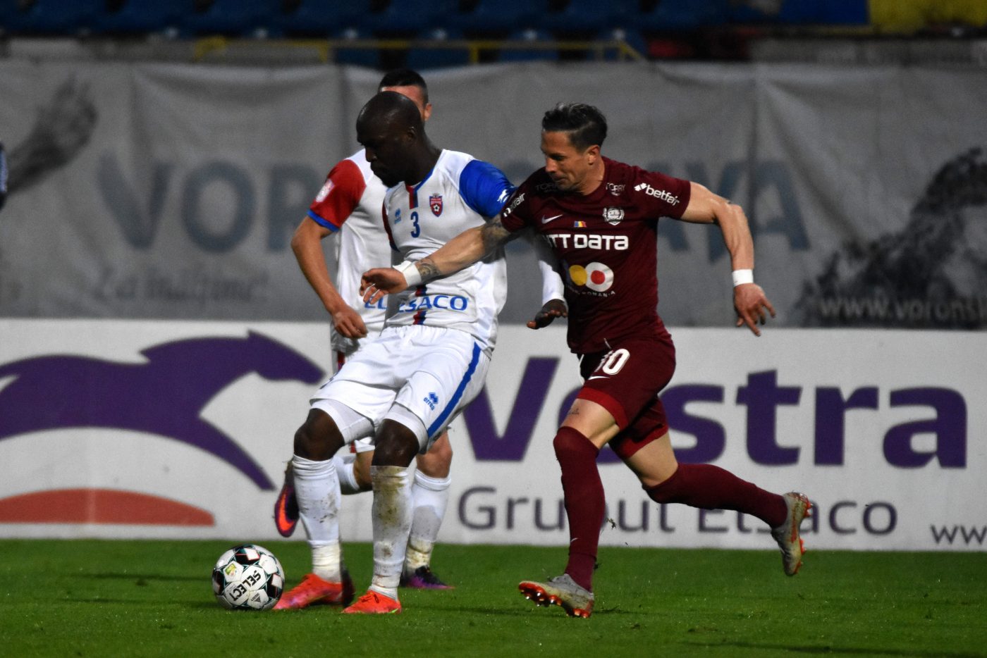 El e jucătorul pe care Ciprian Deac l-a uimit la CFR Cluj: „Era deja transpirat! E un exemplu pentru toți!”
