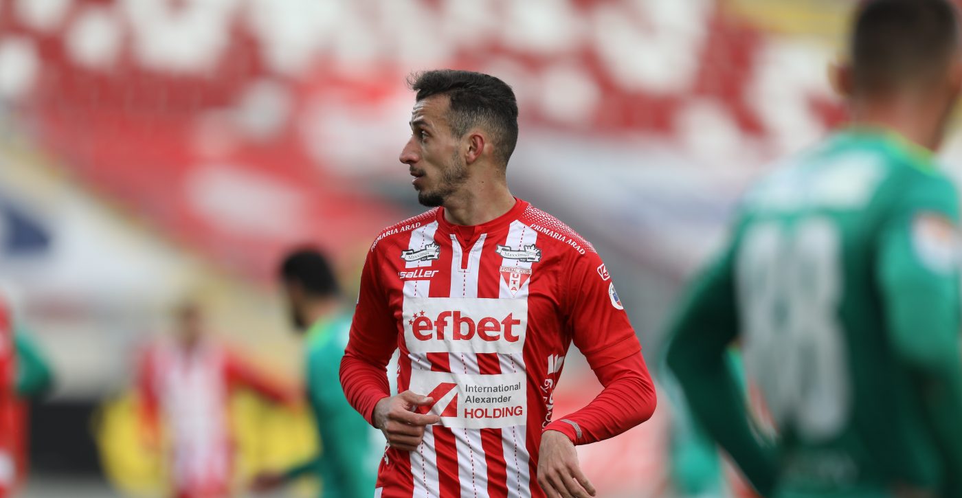 Brazilianul Roger debordează de optimism după ce UTA a învins-o pe FC Voluntari: „Sper să ajungem în play-off, apoi ne putem gândi și la titlu!”. Ce spune Alexandru Benga despre suporterii arădeni