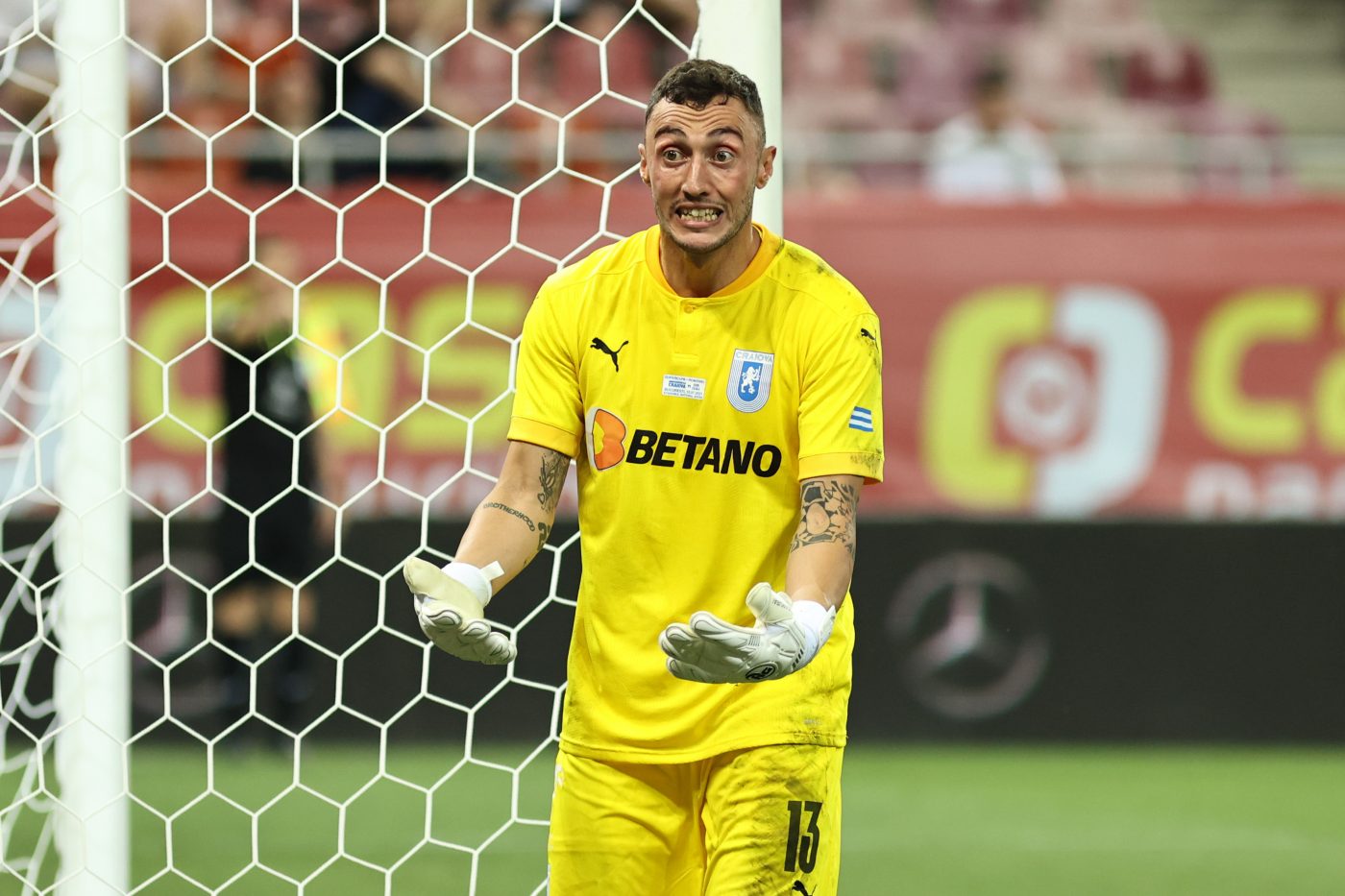 Un nou transfer pe axa FCSB – Universitatea Craiova? Mihai Rotaru îl trimite pe Mirko Pigliacelli la vicecampioana României