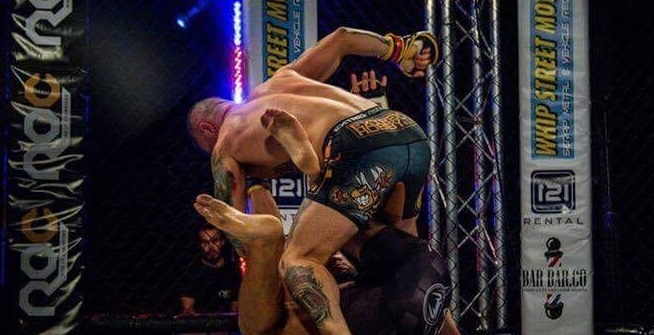 Cum a ajuns Alin Chirilă din Galați să fie antrenat de Brad „One Punch” Pickett, starul UFC | EXCLUSIV