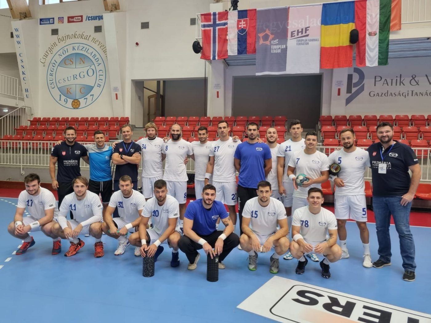 HC Dobrogea Sud Constanța a început puternic și în Europa! „Delfinii”, aproape calificați în turul 2 din Liga Europeană, după un succes în Ungaria