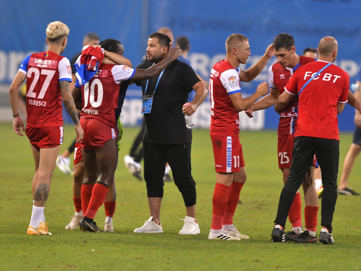 „Tot ce am reușit până acum este mai mult o obligație pentru noi”. Marius Croitoru a dus-o pe FC Botoșani pe primul loc în Liga 1