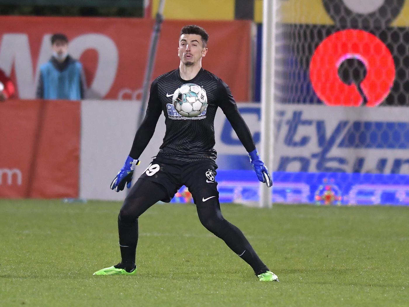 Andrei Vlad, declarație sinceră despre situația lui de la FCSB. „Momente destul de grele!” Ce zice despre meciul cu U Craiova 1948