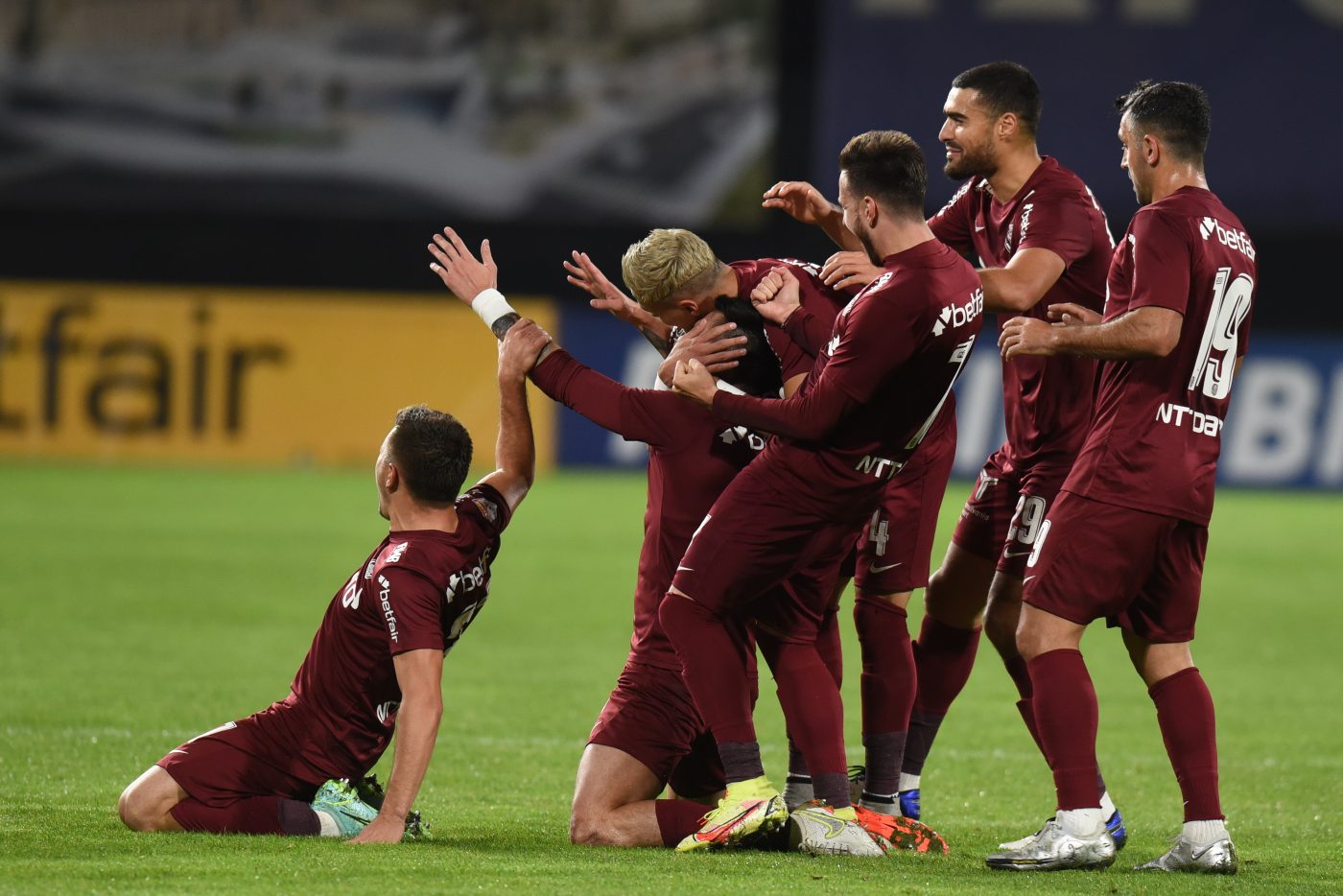 CFR Cluj nu îi dă nicio șansă Universității Craiova nici în Cupa României: „Avem puterea să câștigăm chiar la ei acasă!”