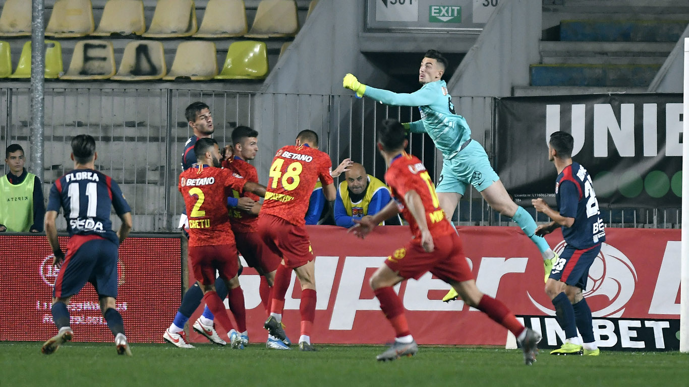 Restricții la meciul Chindia – FCSB de vineri. Câți spectatori pot intra pe ”Ilie Oană”