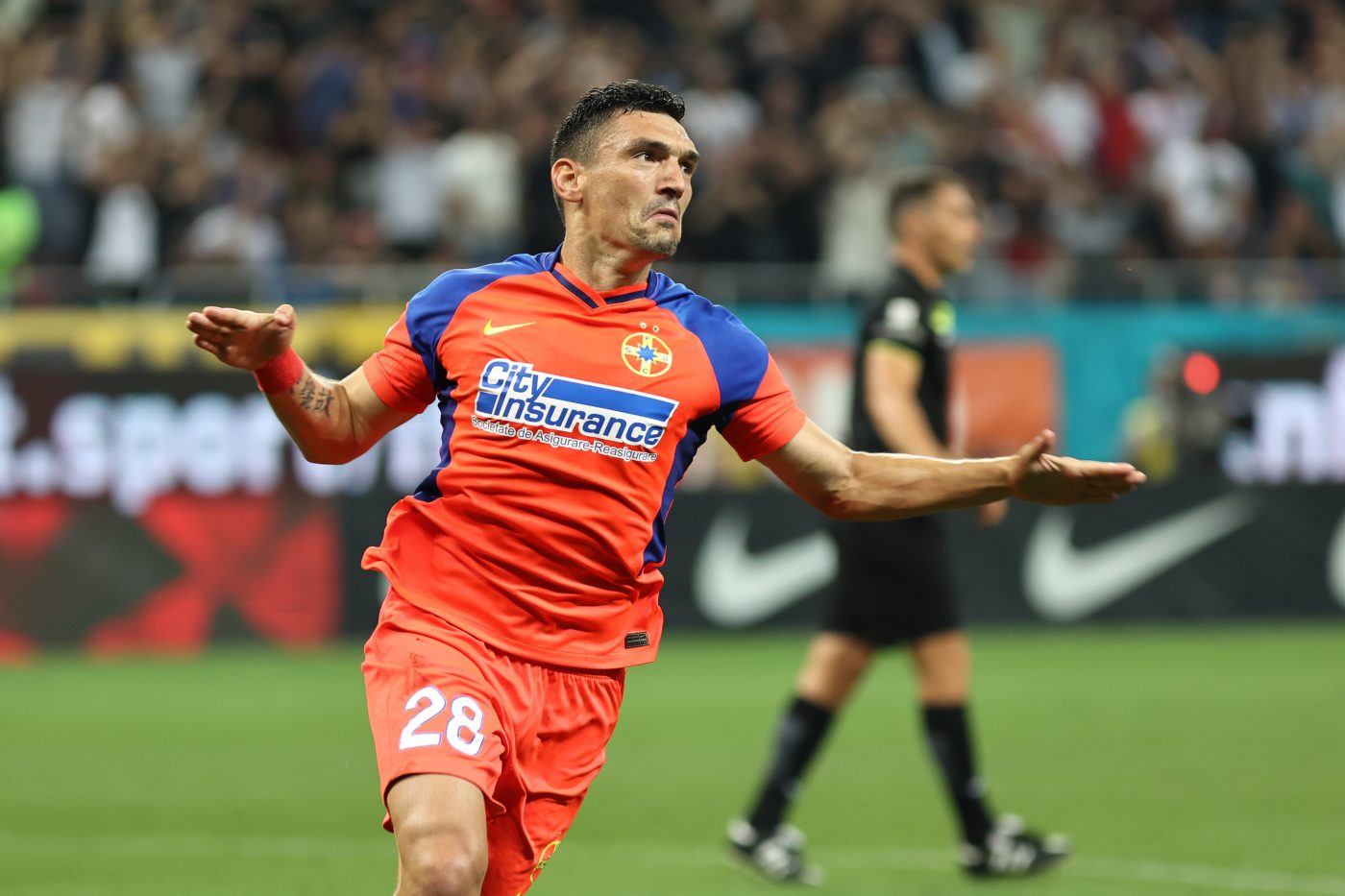 Claudiu Keșeru, modest după victoria din derby-ul FCSB – Dinamo. „A fost minunat! Încerc să țin ritmul cu cei tineri, nu mai am 20 de ani!”