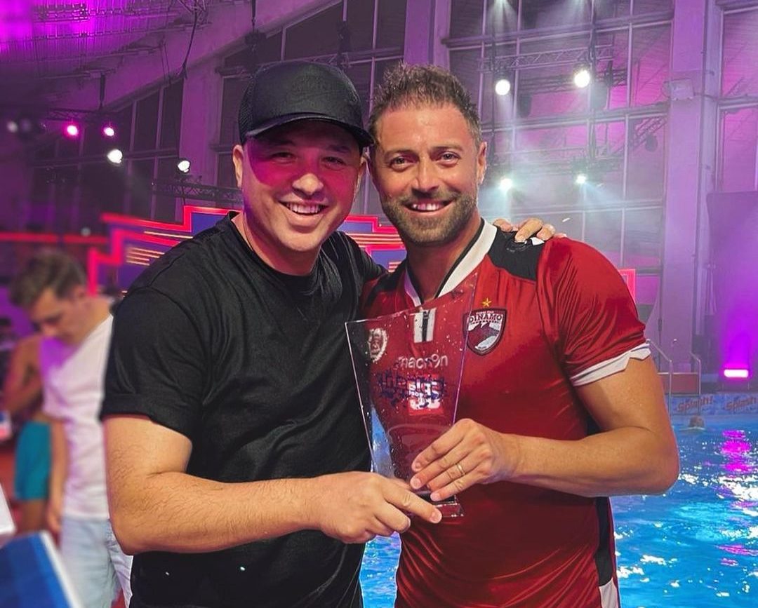 Cristi Pulhac a câștigat „Splash! Vedete la apă” îmbrăcat în echipamentul lui Dinamo! Fostul fundaș a plecat acasă cu un premiu uriaș