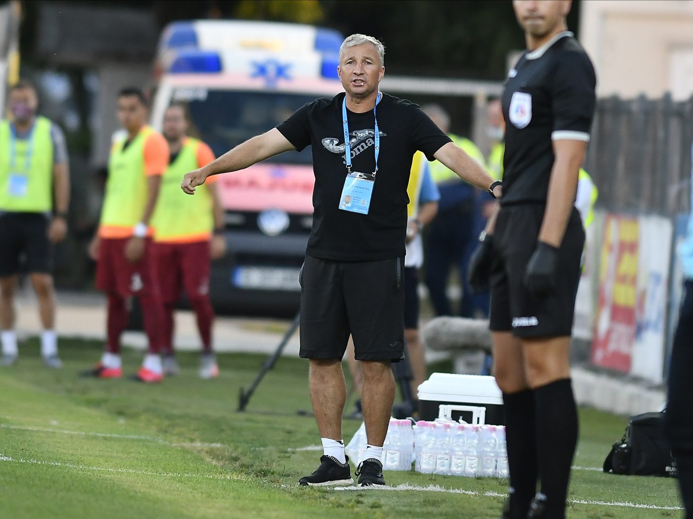 De ce nu s-a impus Dan Petrescu în străinătate. „Astea ar fi explicațiile mele!” „Bursucul” e propus la naționala României. „Nu se compară Rădoi cu el!”