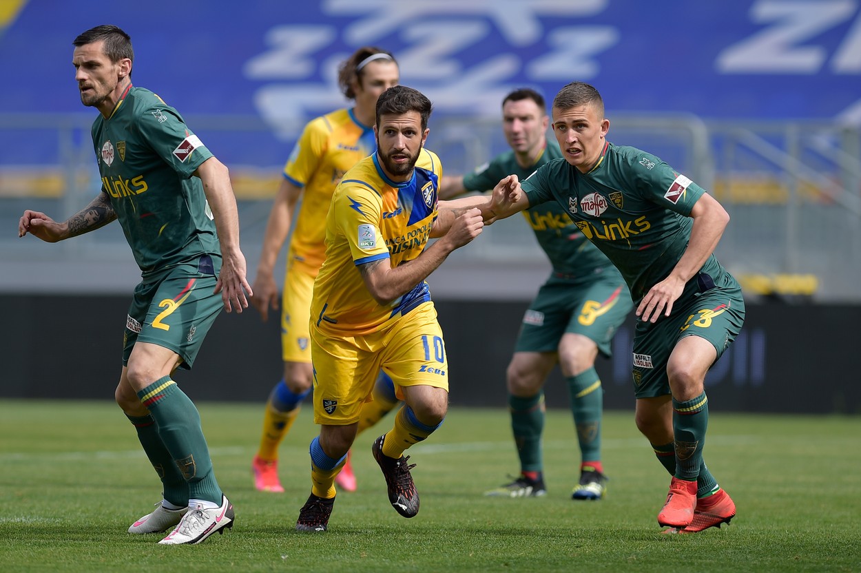 Dinamo vrea un atacant urmărit și de campioana CFR Cluj! Are sute de meciuri în Serie A și Serie B