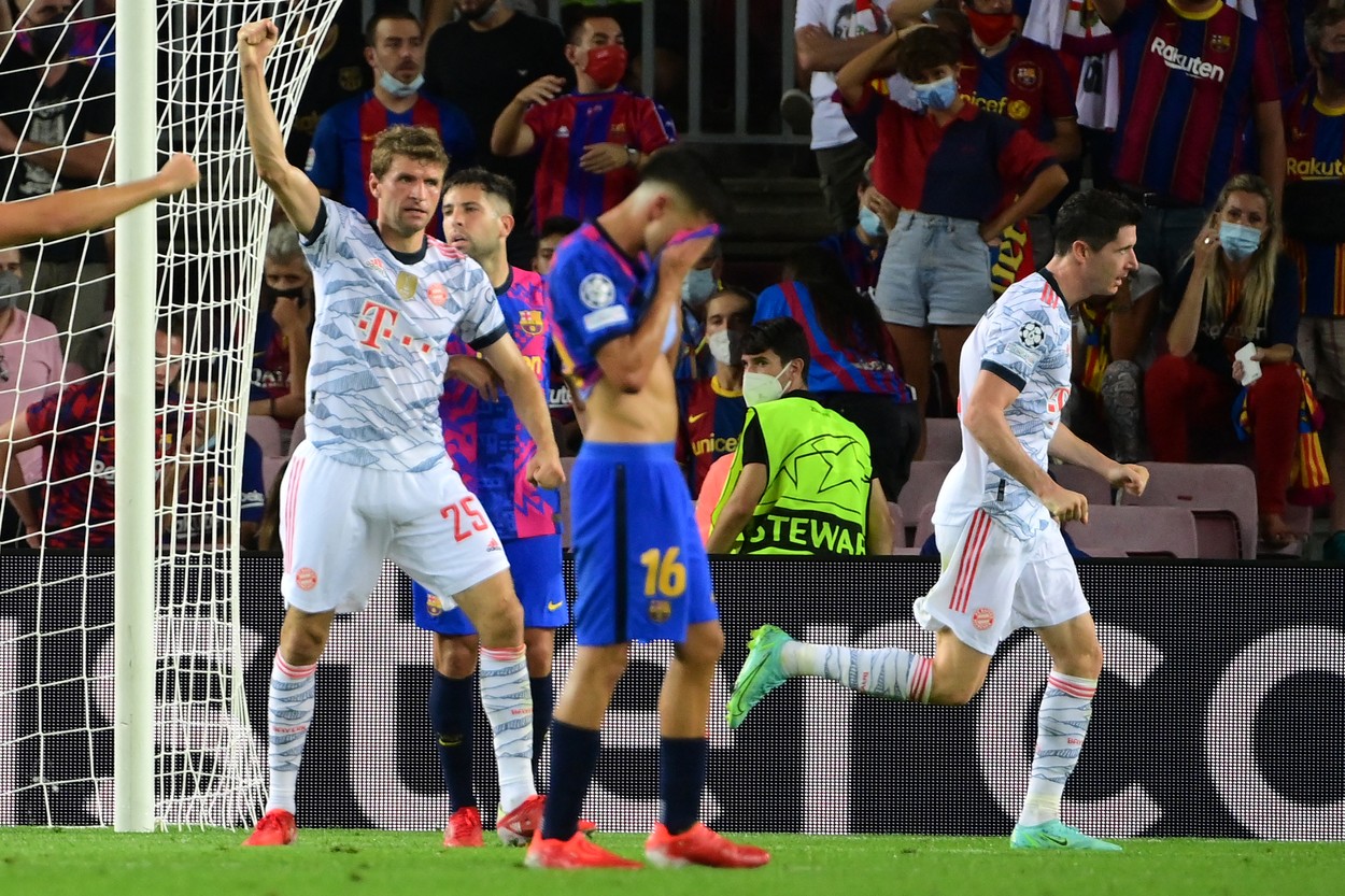 FC Barcelona – Bayern Munchen 0-3. Robert Lewandowski a reușit dubla pe Camp Nou, iar catalanii tremură pentru calificarea în optimile Ligii Campionilor
