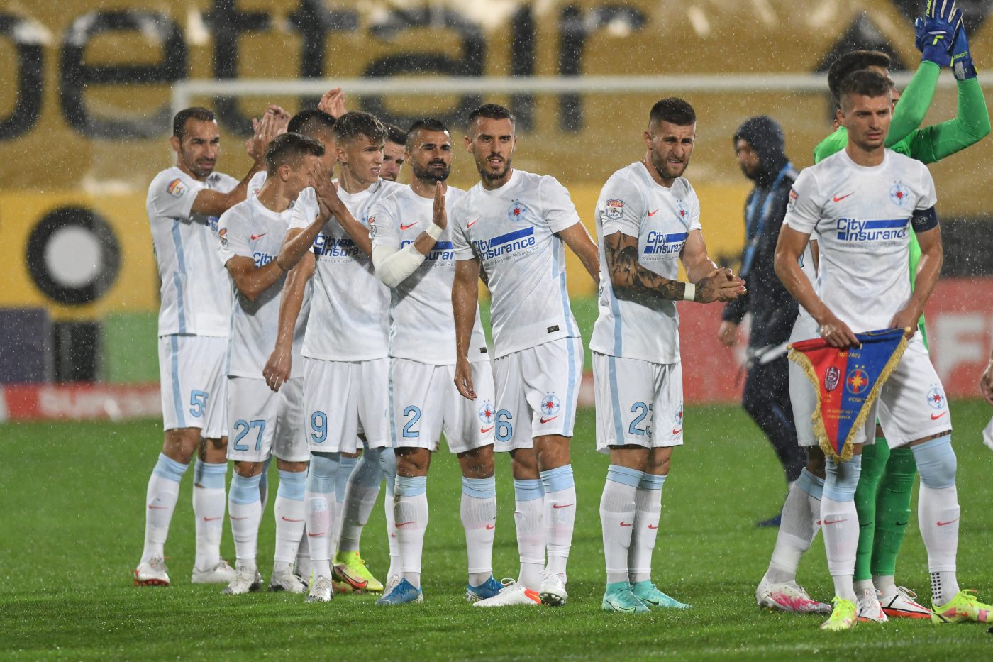 FCSB, șanse mici la titlu în sezonul 2021 – 2022 din Liga 1. „E imposibil să termine în primele patru!” Ce le lipsește elevilor lui Edi Iordănescu