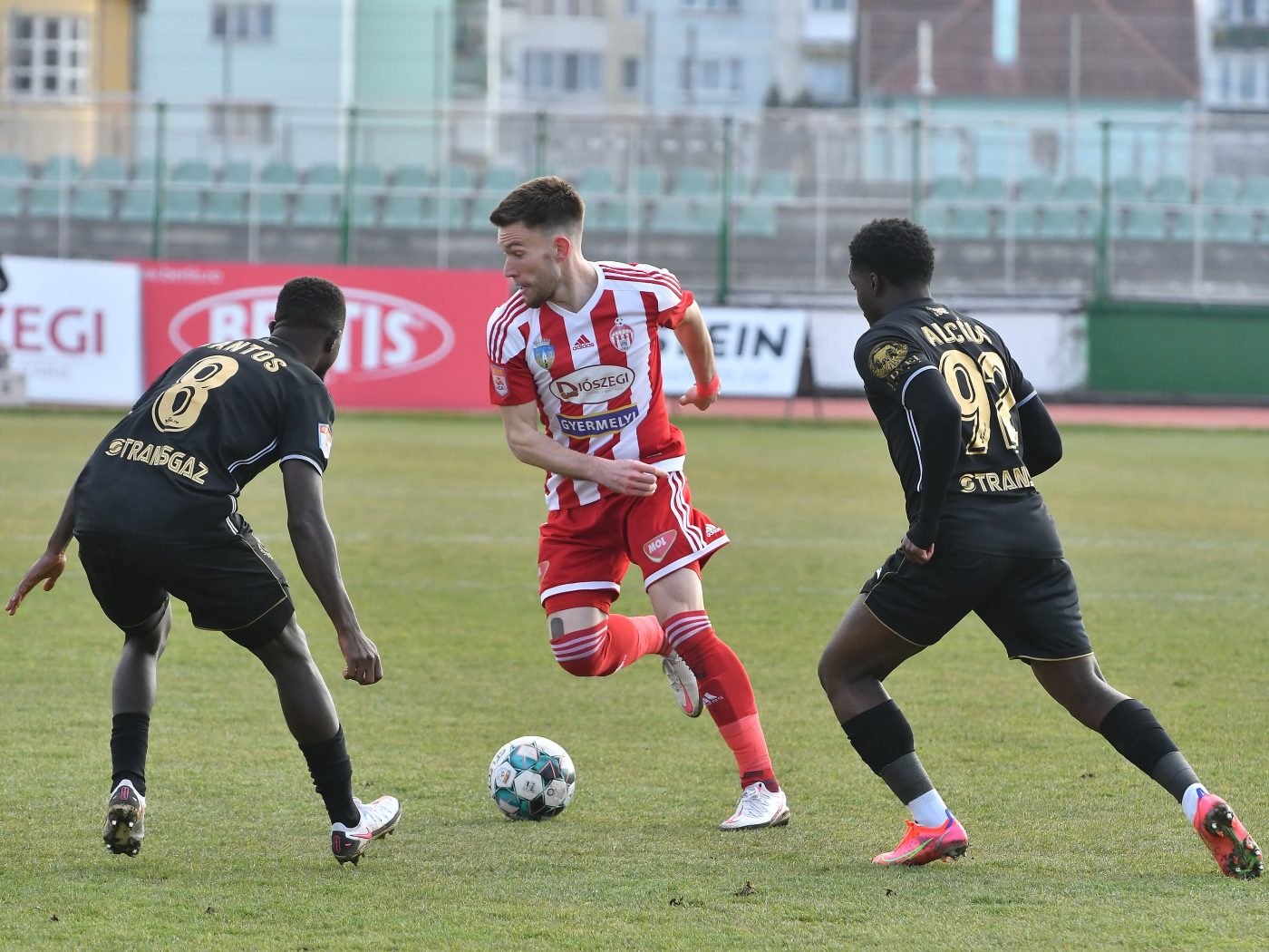 Gaz Metan – Sepsi Sfântu Gheorghe, ora 18, Live Video Online, în etapa a 10-a din Liga 1. Derby-ul suferinței. Echipele de start