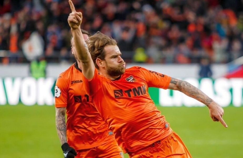 CFR Cluj încearcă încă un transfer surpriză. Dan Petrescu l-a convins pe Eric Bicfalvi să vină la echipa din Gruia | EXCLUSIV