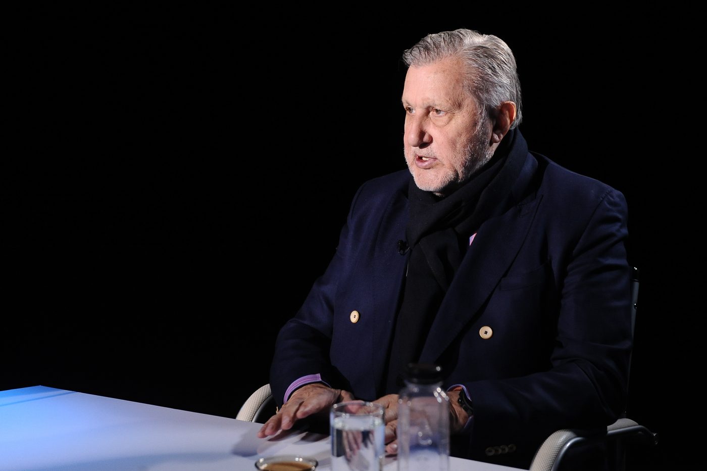 Ilie Năstase, derapaj incredibil în direct la TV. „Ești un escroc și puți!” | VIDEO