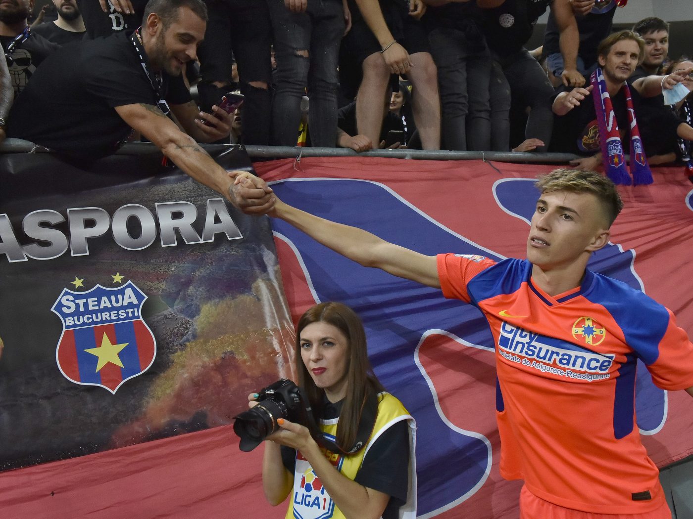 FCSB, gol „fulger” în derby-ul cu Dinamo! Tavi „Del Piero” Popescu a înscris superb în „Ștefan cel Mare” | VIDEO