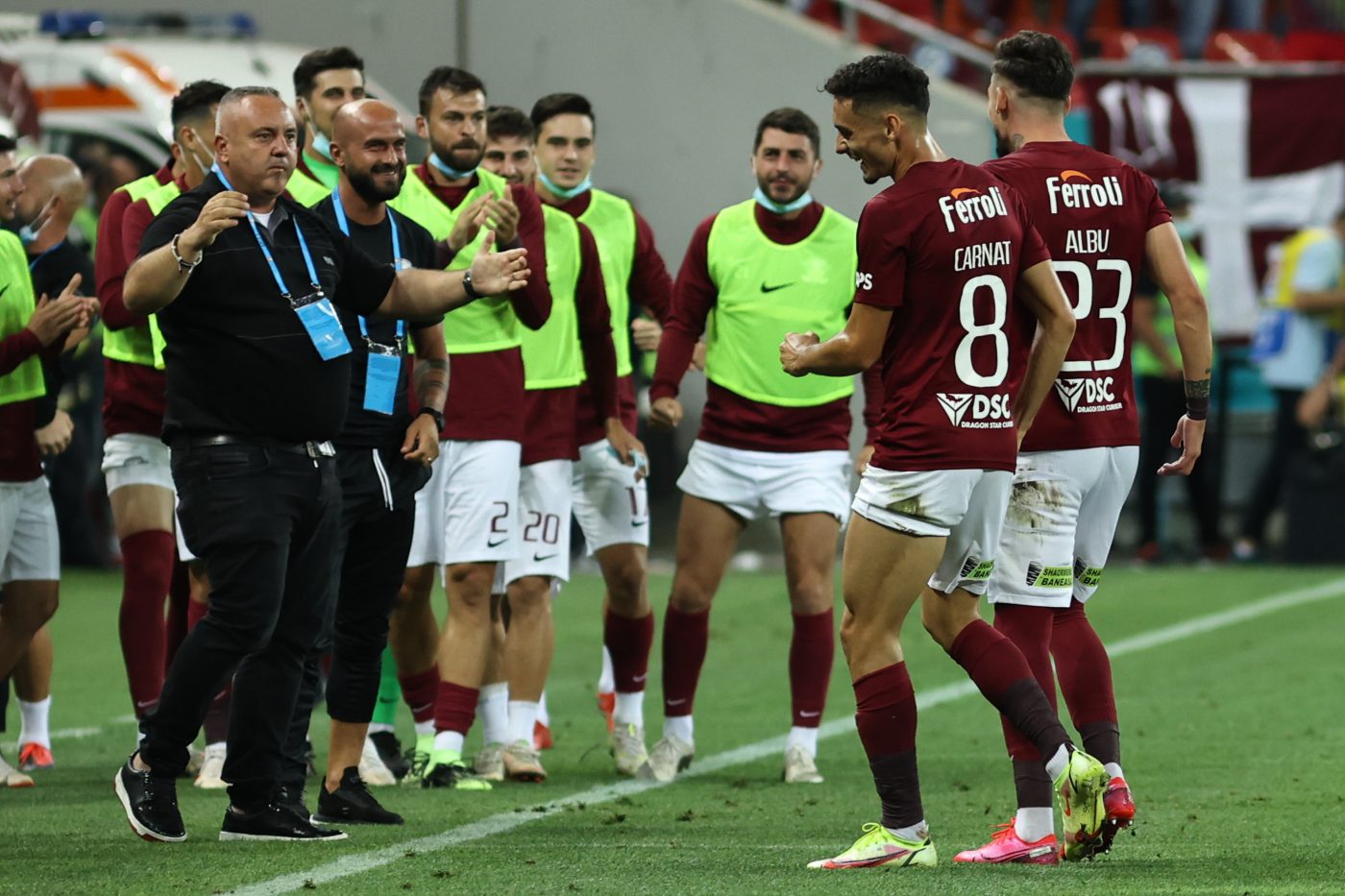 Cum poate ieși Rapid din criză, după 4 meciuri fără victorie: „E prima probă de foc pentru Daniel Niculae”. Cine e favorit să preia funcția de antrenor | EXCLUSIV ProSport Live
