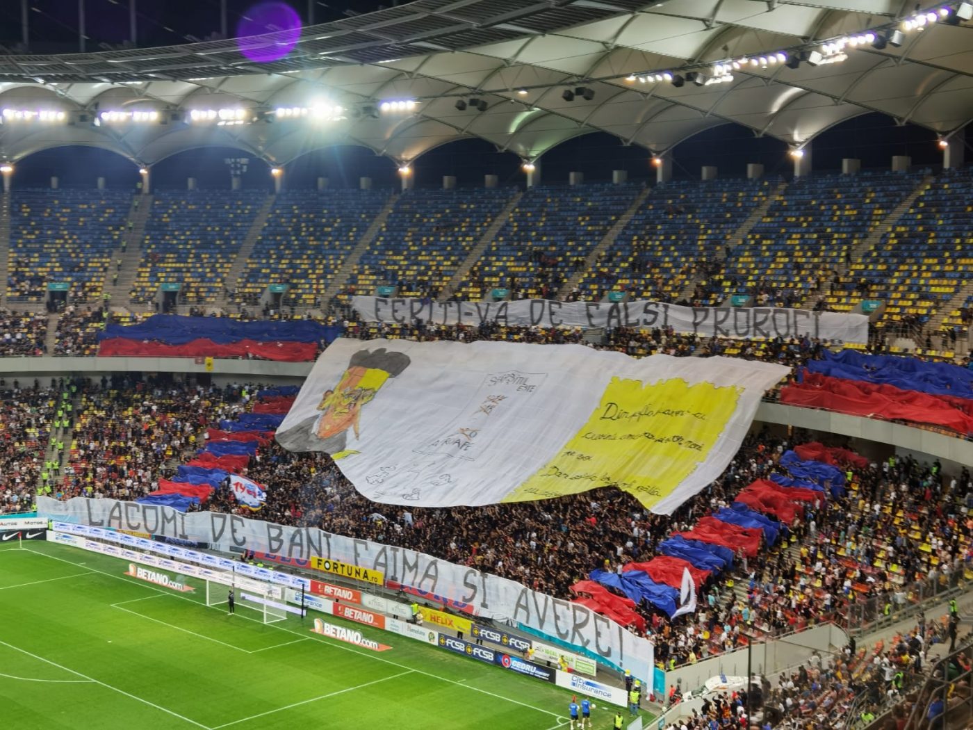 Ultrașii au făcut spectacol în tribunele Arenei Naționale! Scenografie specială pregătită de fanii FCSB + Cum a răspuns PCH | GALERIE FOTO