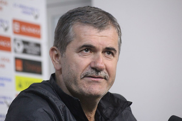 Valeriu Iftime îl critică pe Ulrich Meleke după ce a plecat de la CFR. „Pe noi ne-a lăsat cu fundul în baltă!” Adevărul despre interesul lui Becali pentru fundașul central | EXCLUSIV