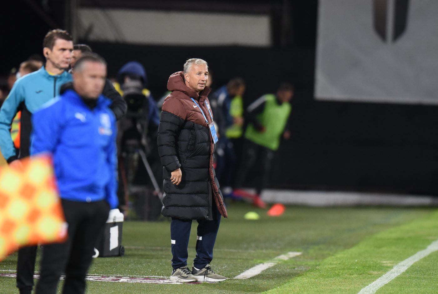 CFR Cluj îi pregătește trei transferuri lui Dan Petrescu: „Neluțu Varga vrea să facă echipă puternică”