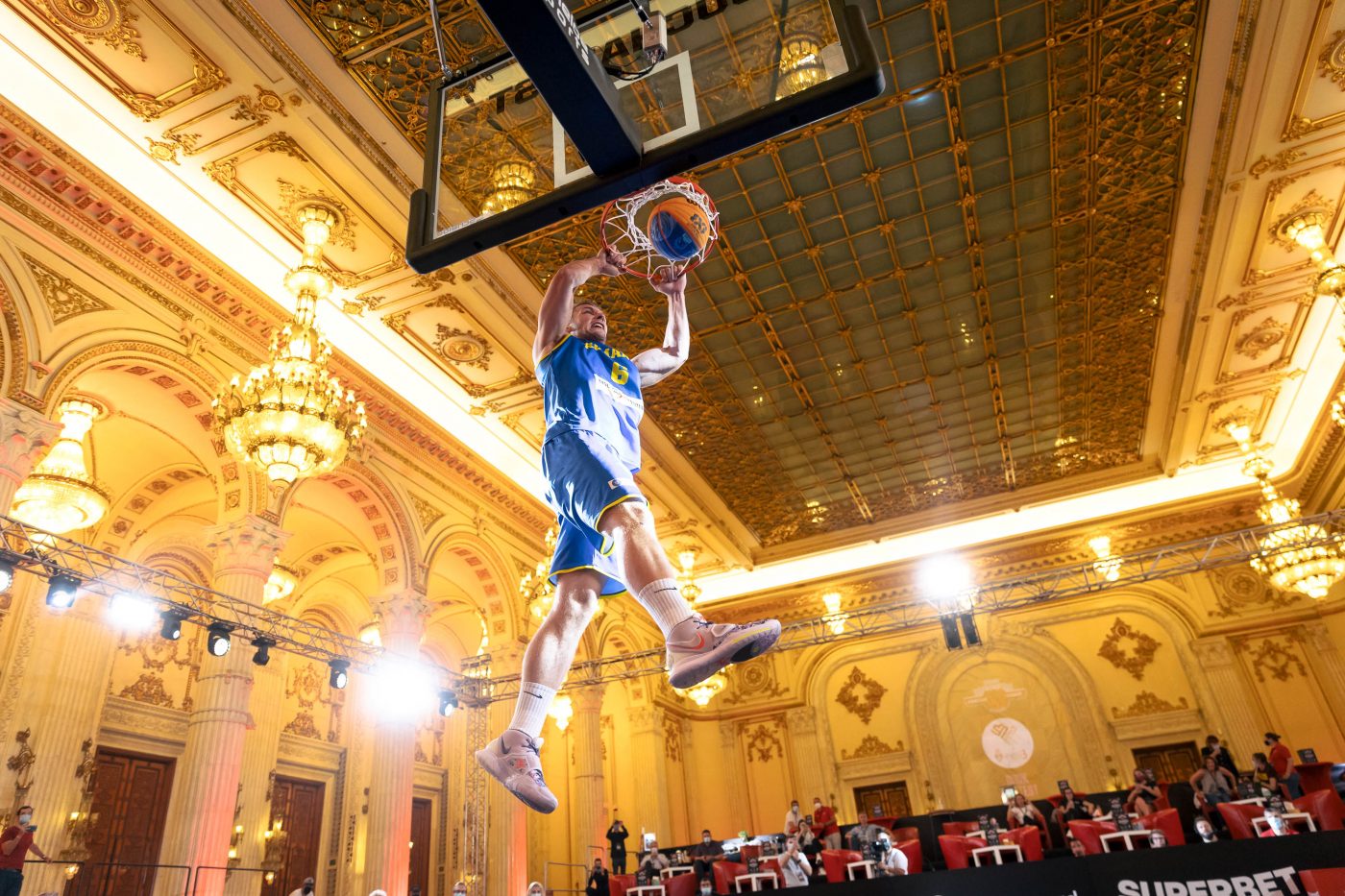 40 de echipe naționale prezente la București pentru Campionatul Mondial de Baschet 3×3 pentru Tineret! Primarul Nicușor Dan a alocat 1,5 milioane de lei pentru acest eveniment
