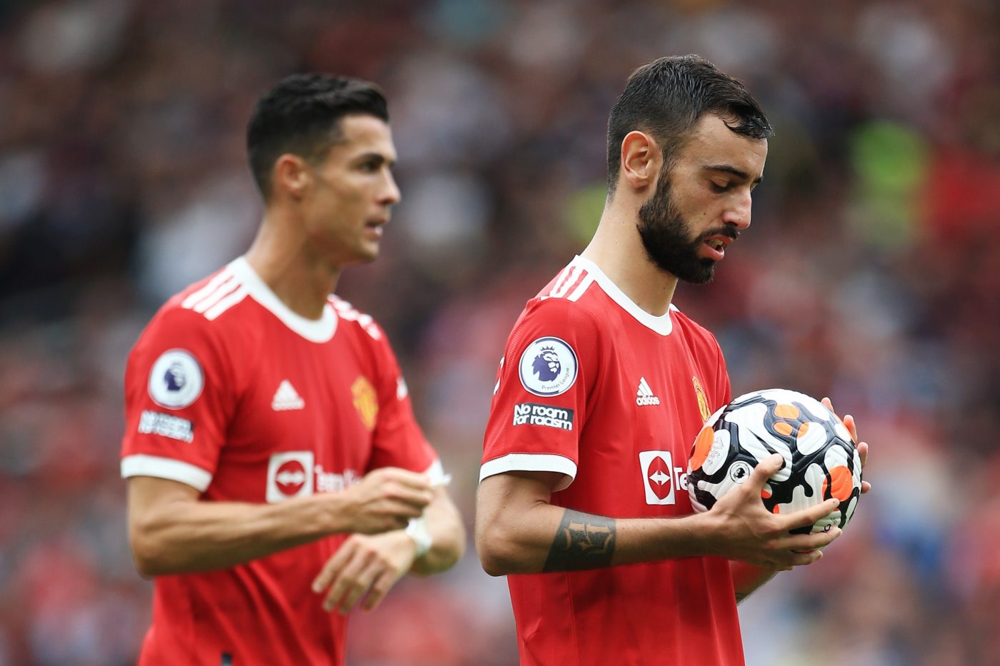 Superstarul lui Manchester United reacționează dur după ce a fost acuzat că l-a atacat pe Cristiano Ronaldo: „Nu suportați că ne merge bine!