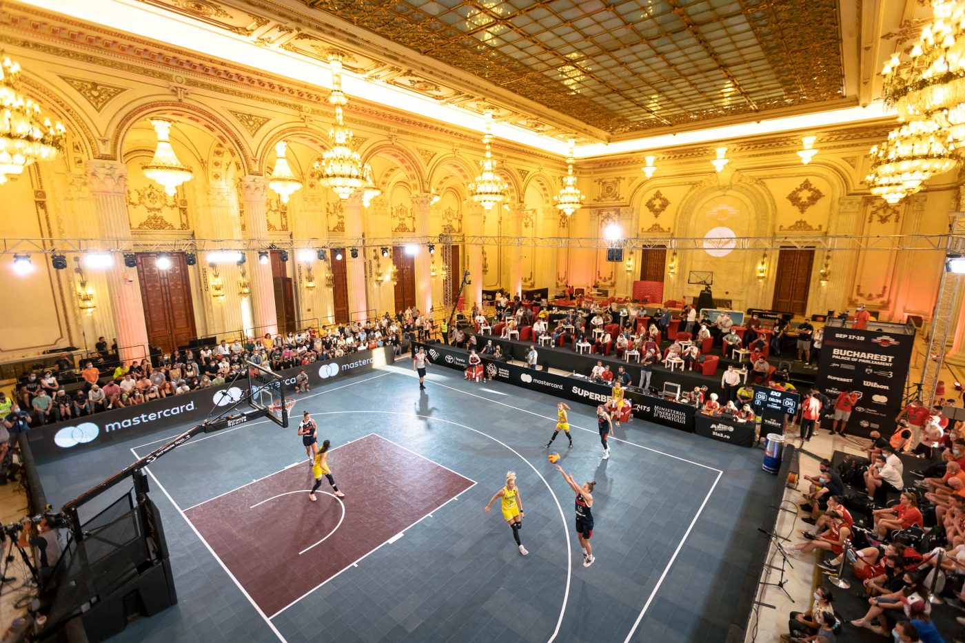 Dribling pe sub candelabre la Casa Poporului! Germania, regina baschetului 3×3, s-a încoronat la Palat! România, pe locul doi la tineret