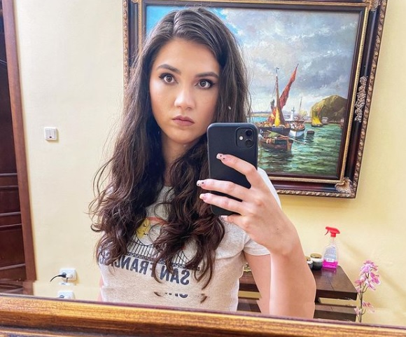 Fiica lui Marius Lăcătuș, Dominique, are un plan îndrăzneț după telenovele! Ce vrea să facă | GALERIE FOTO