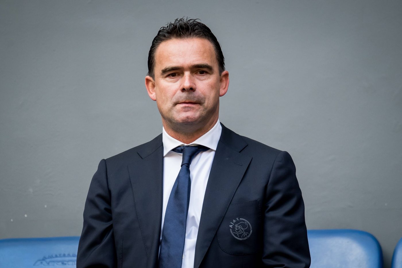 Șoc în Olanda! Fostul fotbalist de la FC Barcelona, Marc Overmars, dat afară de la Ajax Amsterdam pentru hărțuire sexuală: ce mesaje uluitoare le trimitea colegelor! „Sunt jenat”