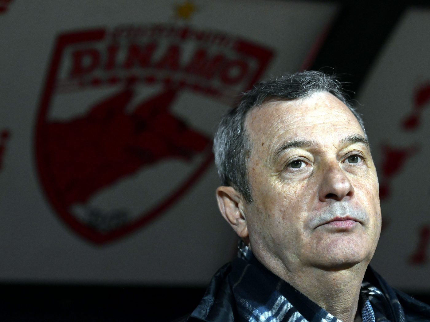Primele măsuri luate de noul antrenor al lui Dinamo! Ce plan i-a făcut Mircea Rednic lui Deian Sorescu și ce golgeter de la FCSB vrea să aducă în iarnă